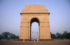 Received Delhi & Mumbai Lockdown Guidelines on WhatsApp? Here's The Truth Behind Viral Post