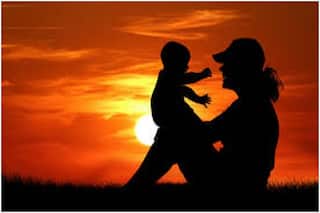 Mothers Day 2021 Celebration Ideas: कोरोना की दूसरी लहर के बीच इस तरह घर पर रहकर सेलिब्रेट करें मदर्स डे