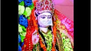 Covid Impact: In This UP Temple, Goddess Durga Wears a Face Mask & Priests Offer Masks as ‘Prasad’