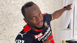 IPL 2021: Usain Bolt Dons RCB Jersey Ahead of Season Opener; AB de Villiers Reacts