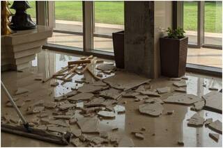 Assam Earthquake Video: भूकंप से तेज झटकों से हिला पूर्वोत्तर, डरावनी हैं तस्वीरें और VIDEO