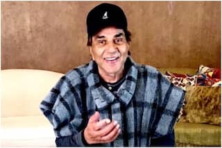 Dharmendra Recalls Calling Hrishikesh Mukherjee After 'Downing a Few Pegs' Over Losing Anand