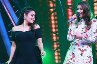 Indian Idol 12: Neha Kakkar, Dhvani Bhanushali's Impromptu Performance on Nora Fatehi's Dilbar Sets Stage on Fire