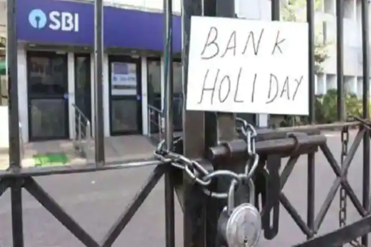 Bank Holidays 2021 ALERT Banks to Remain Closed For 15 Days in August