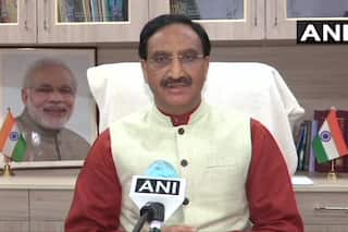 CBSE 12th Board Exam Updates: क्या 12वीं की बोर्ड परीक्षा भी होगी रद्द? शिक्षा मंत्री के बैठक में क्या हुआ, क्या है ताजा अपडेट