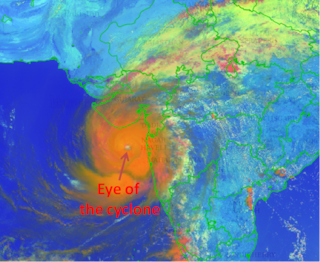 Cyclone Tauktae: Strong Winds Batter Gujarat Coast; Landfall Process to Continue Another Two Hours | LIVE