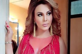 Bigg Boss 15 में होने वाला है जबरदस्त धमाका, राखी सावंत वाइल्ड कार्ड एंट्री कर लगाएंगी तड़का?