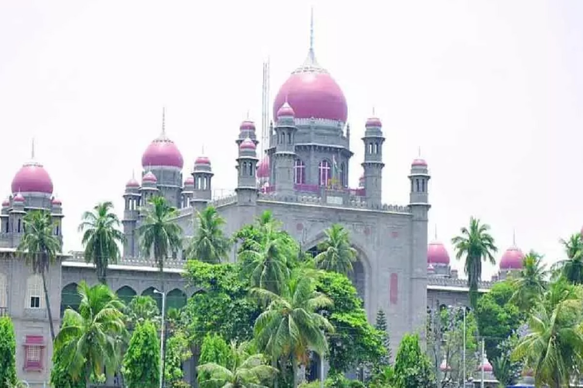 Telangana HC Stays Order To Allow Covid Patients From Other States With Prior Tie-Up With Hospitals