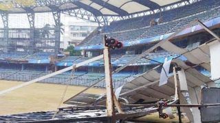 Tauktae Cyclone की चपेट में आया मुंबई का Wankhede Stadium, गिरी साइटस्‍क्रीन...