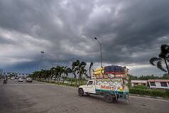 Odisha Cancels Vaccination Drive, COVID Testing in 3 Districts Till May 27 Due to Cyclone Yaas
