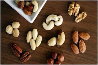 3 Superfoods You Must Eat While Working From Home, Nutritionist Recommends