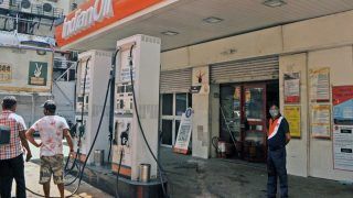 Fuel price hike: कोविड के चरम के दौरान ईंधन की कीमतों में 8.50 रुपये प्रति लीटर की हुई बढ़ोतरी