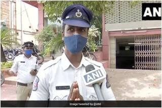 वीडियो: भूखे बच्चों को रोते देखा तो पुलिसवाले ने खिला दिया अपना खाना, इनकी खुशी देखकर आपका भी दिल पसीज जाएगा