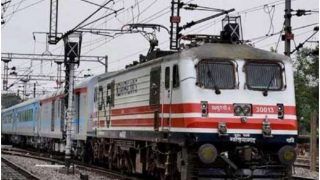 IRCTC Latest News: Railways Soon to Start Catering Services on Trains | Here’s How Order Food Online