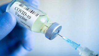 कोविड वैक्सीन लेने से हो जाती है मौत, PIB Fact check के पोस्ट को Facebook-Instagram ने हटाया, दी धमकी, फिर कहा-Sorry