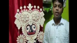 Odisha Man Makes Miniature Statue of Lord Jagannath Using 1475 Ice-cream Sticks