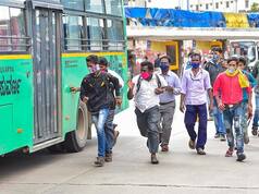 Karnataka Resumes KSRTC Bus Services to Kerala From Monday, Negative RT-PCR Report or Vaccination Certificate Must to Board