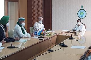 Rakesh Tikait Seeks Mamata   s Support For Farmers    Movement, Govt Says Ready To Hold Talks Again | Key Points