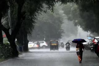 Monsoon Likely to Reach Delhi in 48 Hours; Rain, Thunderstorm in Many Parts of NCR Expected Today: IMD