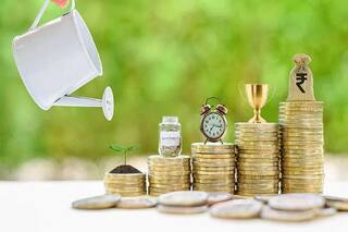 Small Cap Mutual Fund : 10,000 रुपये की मासिक SIP से 5 साल में हुए 11.39 लाख रुपये, यहां समझें कैलकुलेशन