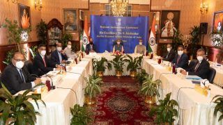 खाड़ी देशों में भारत के राजदूतों के साथ विदेश मंत्री की मीटिंग, फ्लाइट शुरू करने पर हुई चर्चा
