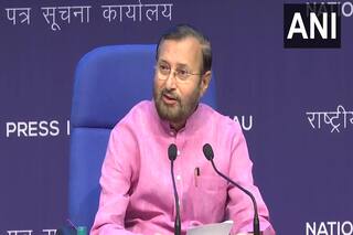 Centre Approves Allocation Of 5MHz 4G Spectrum For Railways; Rs 25,000 Crore For Signal Modernisation