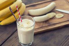 Dangers of Having Banana And Milk Together