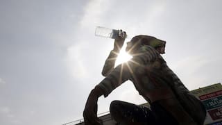 Hot And Humid! Delhi Records 37.3 Degrees Celsius On Monday | Check IMD's Prediction For Tomorrow
