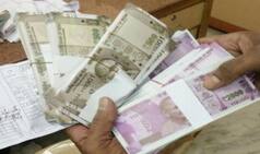 गुजरात चुनाव के दौरान खूब हुआ अवैध धन का प्रयोग, 801.85 करोड़ रुपए किए गए जब्त