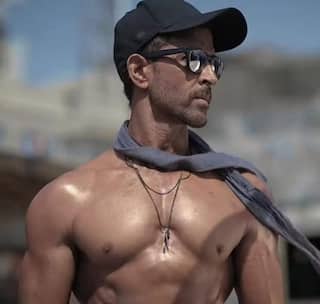 Hrithik Roshan की शर्टलेस फोटो और मस्कुलर बॉडी पर आया एक्स वाईफ सुजैन खान का दिल, कर डाला ऐसा कमेंट