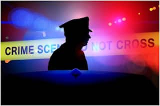 मां की दूसरी शादी से नाखुश था युवक, सौतेले पिता सहित कर दी तीन की हत्या, आखिर में खुद का भी गला काट लिया