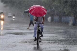 Delhi Weather Update: बादल छाये, न्यूनतम तापमान 28.3 डिग्री सेल्सियस