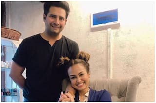 Karan Mehra ने अपनी बीवी पर लगाया आरोप, मेरे ही घर में गैर मर्द के साथ रहती है और मुझे...