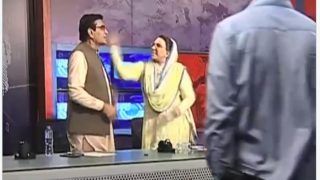 Pakistan: इमरान खान की पार्टी की महिला नेता ने TV डिबेट में विरोधी सांसद को मारा थप्पड़, देखें वीड‍ियो