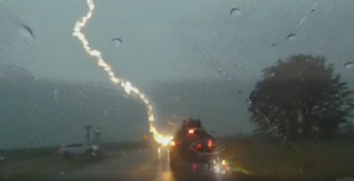 Viral Video Captures The Exact Moment a Car Carrying Family of 5 Was Struck by Lightning | Watch