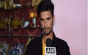 Meet 17-Year-Old Saquib Aijaz, Budding Rapper From J&K's Shopian