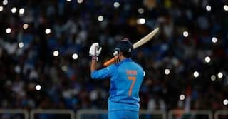 MS Dhoni Turned 40: जोगेंद्र शर्मा से फाइनल ओवर करवाने से लेकर द्रविड़-गांगुली को ड्रॉप करने तक, चर्चा में रहे ये निर्णय
