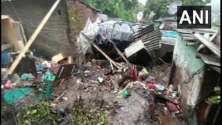 Mumbai: मुंबई में बार‍िश के बीच  बिल्‍ड‍िंग ढहने से तीन लोगों की मौत, 7 घायल