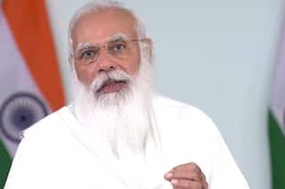 National Doctors    Day: PM Modi Urges Doctors To Undertake Research Over Benefits Of Vaccines