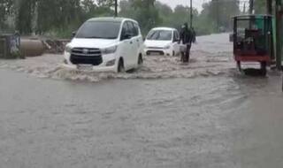 Today Weather Update: हिमाचल-महाराष्ट्र में भारी तबाही, 4 अगस्त तक इन राज्यों में तेज बारिश का अलर्ट, जानिए आज कहां-कहां बरसेंगे बादल...