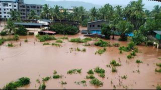 Yellow Alert in Maharashtra: महाराष्ट्र में मूसलाधार बारिश, बिजली गिरने से 13 की मौत