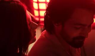 Haseen Dilruba में इंटिमेट होने से पहले तापसी ने हर्षवर्धन के कान में कही ये बात, शर्म से लाल हुए एक्टर