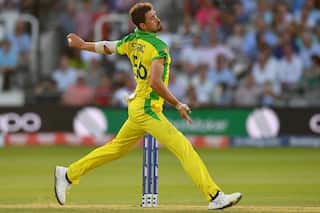 कोच Justin Langer ने की जमकर तारीफ, Mitchell Starc को बताया 'सर्वश्रेष्ठ गेंदबाज'