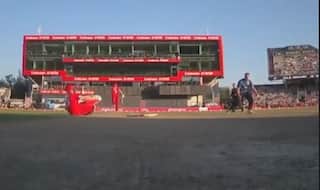 VIDEO: जो रूट की यॉर्कशायर टीम ने दिखाई शानदार खेल भावना; चोटिल बल्लेबाज को नहीं किया रन आउट