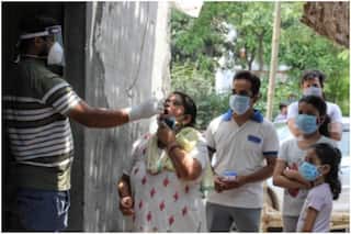 Kerala Covid-19 Update: केरल में कहर बरपा रहा कोरोना, देश में 50% से ज्यादा संक्रमित इसी राज्य से मिले | पहली बार हुआ ऐसा