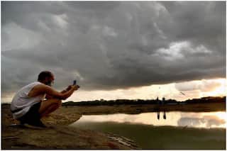 Weather Latest Update: दिल्ली में जमकर बरसेंगे बदरा, उत्तर भारत में आज भारी बारिश का अलर्ट, जानिए मौसम का हाल