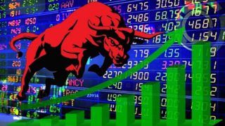 Stock market update: 400 अंकों की बढ़त के बाद रिकॉर्ड ऊंचाई पर सेंसेक्स, निफ्टी पहली बार 16,800 के ऊपर