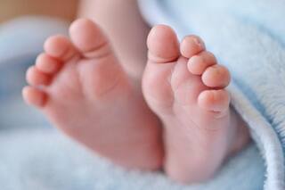 Rare Occurence: Doctors Deliver Baby Girl Grown Inside Abdominal Cavity Instead of Uterus
