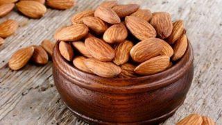 5 Benefits of Eating Almonds Every Day According to Ayurveda