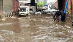 Delhi Rains: Normal Life Crippled by Record Rains, Waterlogging And Traffic Snarls | 10 Points